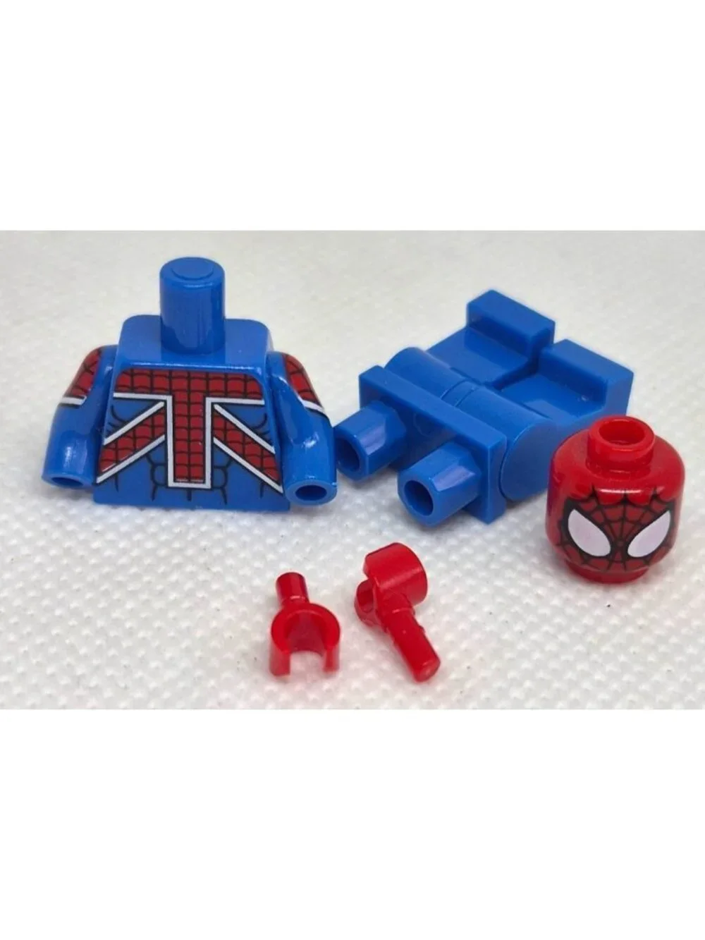 Union Jack Spider-Man Mini Figure Block Toy Collectible With Detailed Web Design